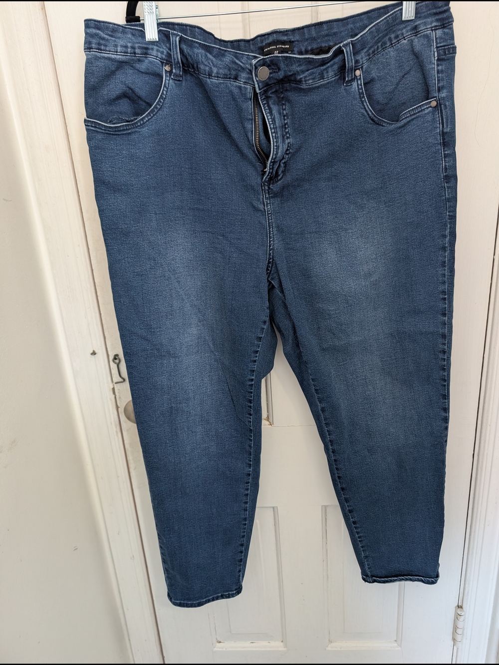 Women's Dark Blue Ankle Jeans